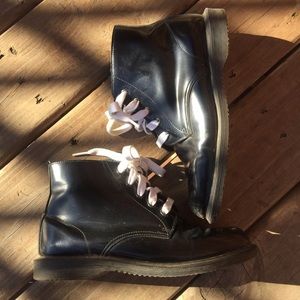 Dr Marten Emmeline Boots